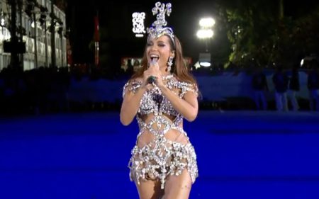 Anitta quebra o silêncio sobre perrengue durante show importante na Sapucaí