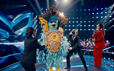 Quem era o Cuco no The Masked Singer Brasil? Revelação choca os jurados e o público