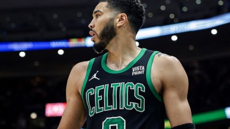 Hawks x Celtics HOJE (28/03): Como assistir ao vivo jogão da NBA