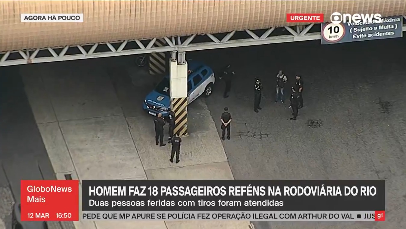 Público detona Globo e Record por entregar a estratégia da polícia durante sequestro na Rodoviária Novo Rio