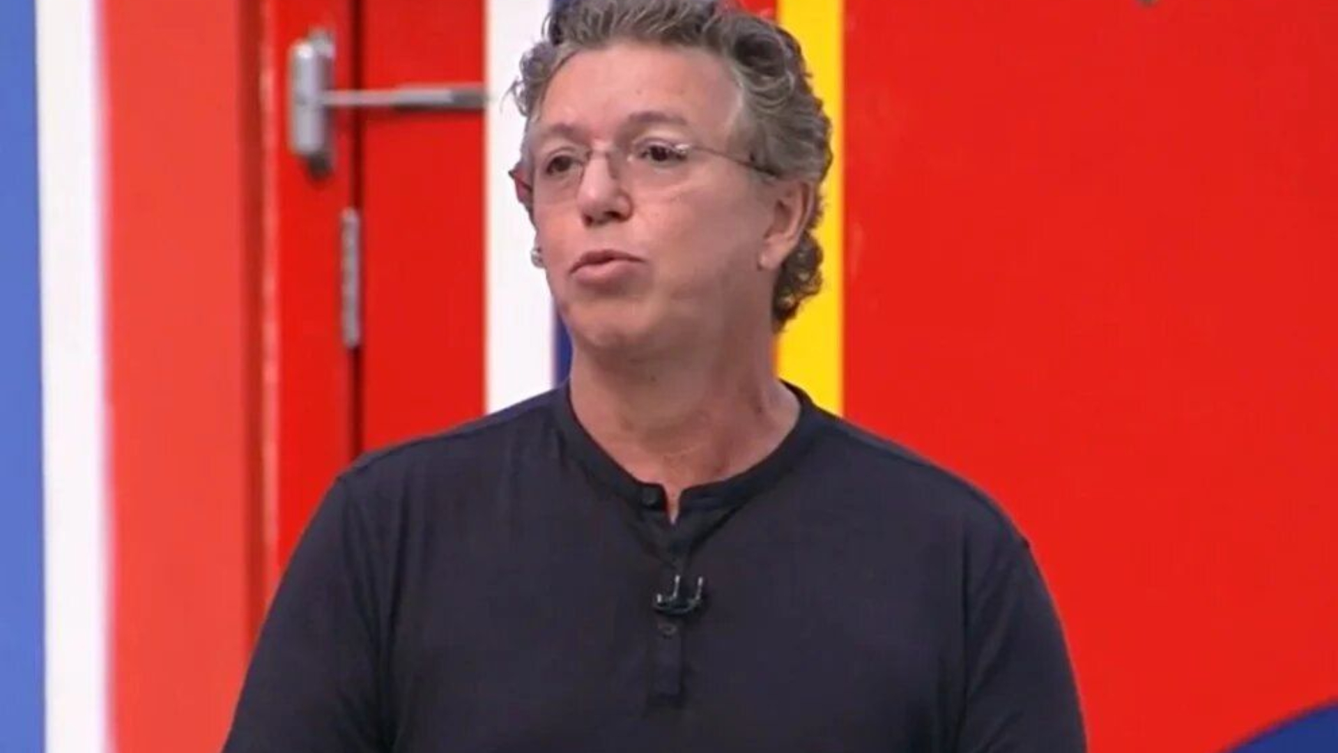 Boninho promete fechar quarto no BBB 2024 (Imagem: Reprodução/Globo)