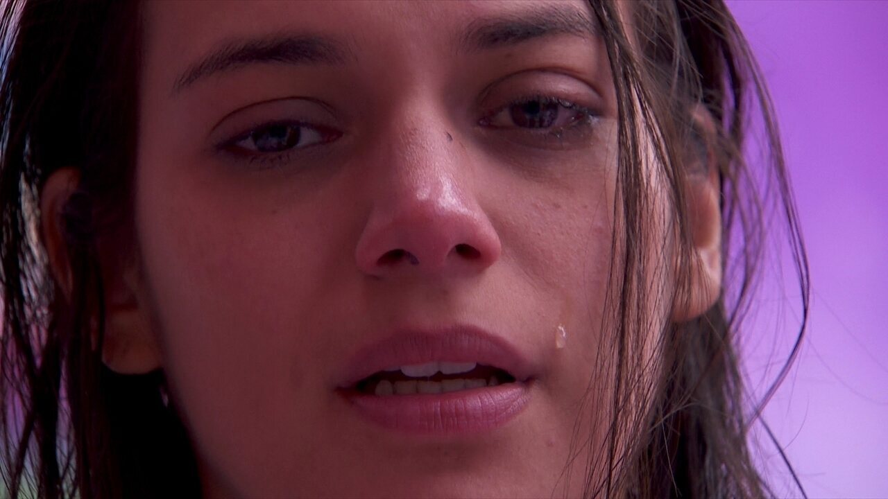 Alane entra em “modo desespero” hoje (08/04) e chora por força de Matteus e Isabelle no BBB 2024