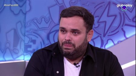 Ex-BBB Michel deixa Yasmin Brunet de fora da lista de casamento e famosa reage