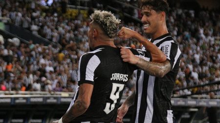 Botafogo x Atlético-GO: assistir AO VIVO, horário e escalações – Campeonato Brasileiro 2024 – 18/04