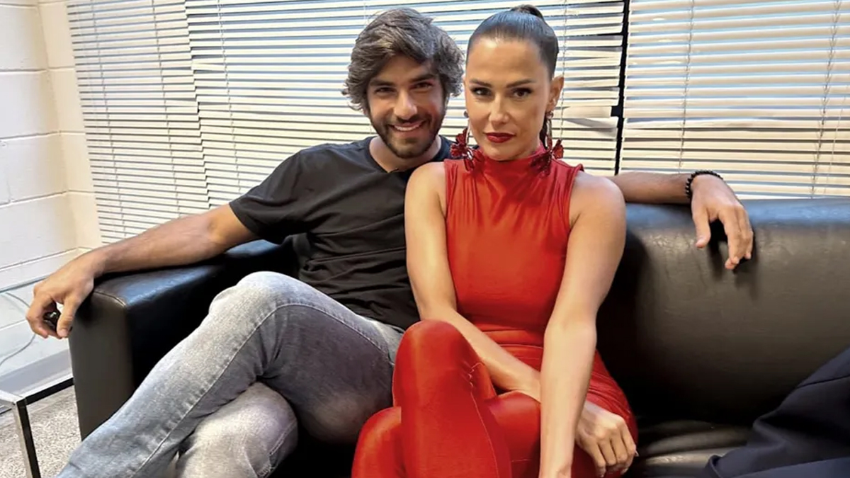 Deborah Secco e Hugo Moura