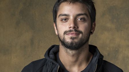 Rodrigo Simas revela o que mudou em sua vida após assumir sexualidade