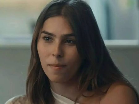 Atriz que vive a Buba de Renascer faz forte desabafo contra pressão com pessoas trans