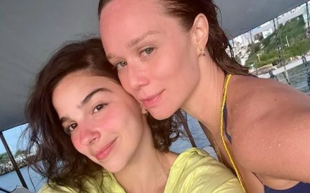 Mariana Ximenes se manifesta após rumores de romance com atriz