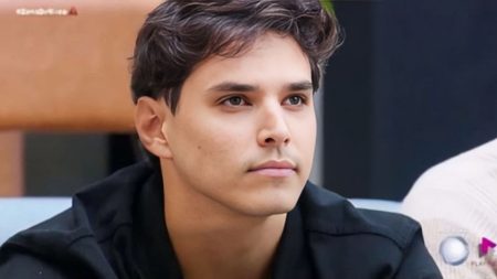 Participante de A Grande Conquista é internado às pressas após passar mal