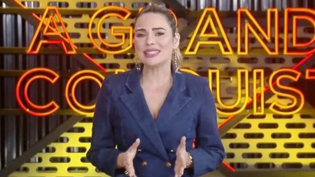Rachel Sheherazade dá bronca ao vivo após gesto polêmico em A Grande Conquista