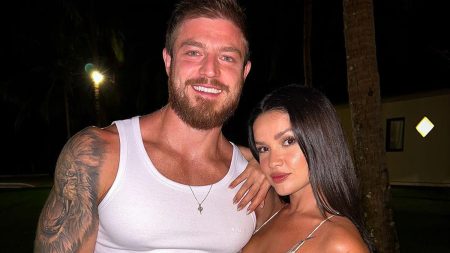 Juliette explica importante decisão que tomou em relacionamento com atleta e fala sobre diferença de idade