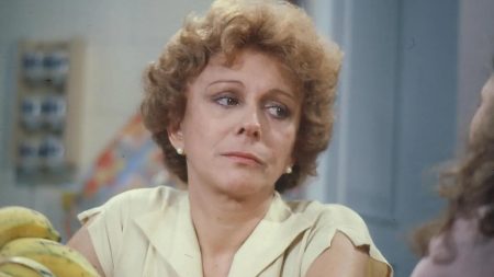 Atriz da Globo abandona carreira na TV para virar política