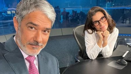 William Bonner e Renata Vasconcellos quebram protocolo e fazem diálogo surreal no JN