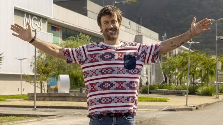 10 meses após acidente, Kayky Brito ganha espaço em novela da Globo