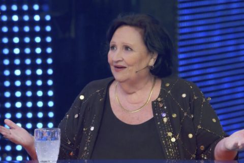 Dona Déa apoia traição e deixa Luciano Huck sem reação no Domingão