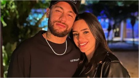 Neymar investe valor alto em anel de reconciliação a Bruna Biancardi; veja acessório