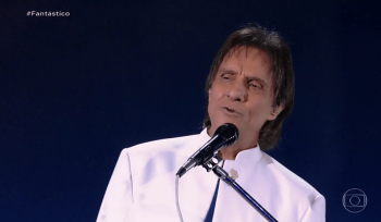 Roberto Carlos apresenta show de nova turnê em arena multiúso de Niterói