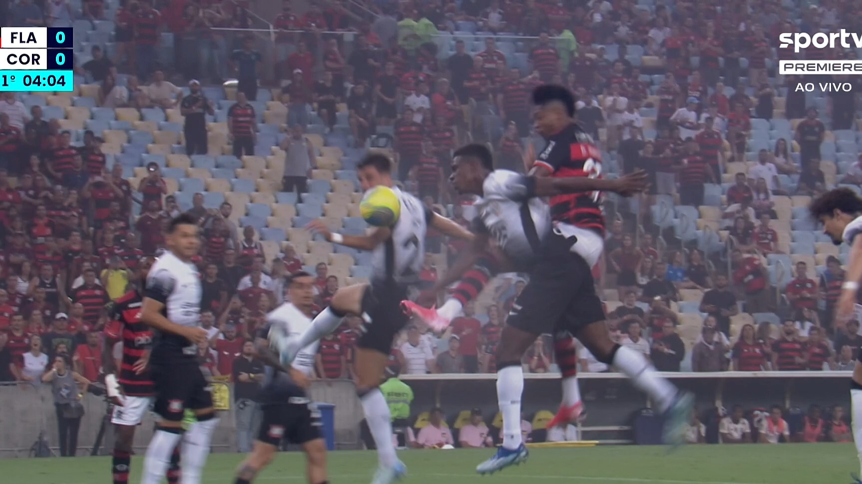 CBF joga Flamengo x Corinthians para o fim da noite e Globo explode no ibope: Audiências 2/10