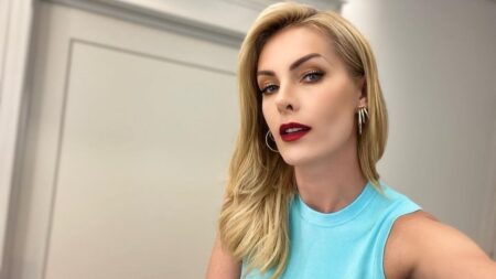 Negociação com a RedeTV!? Ana Hickmann toma atitude com direção da Record