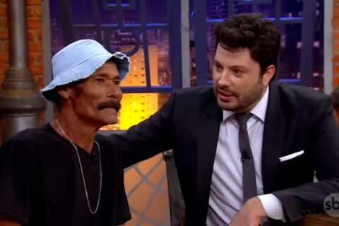 Danilo Gentili é surpreendido com a morte de Madruguinha do Brasil e desabafa