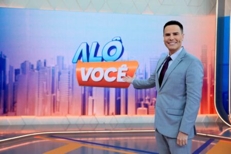 Luiz Bacci diz que programa da Record vai acabar e emissora responde sem pena