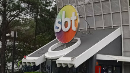 Toda poderosa do SBT revela a verdade sobre Boninho e realities do canal