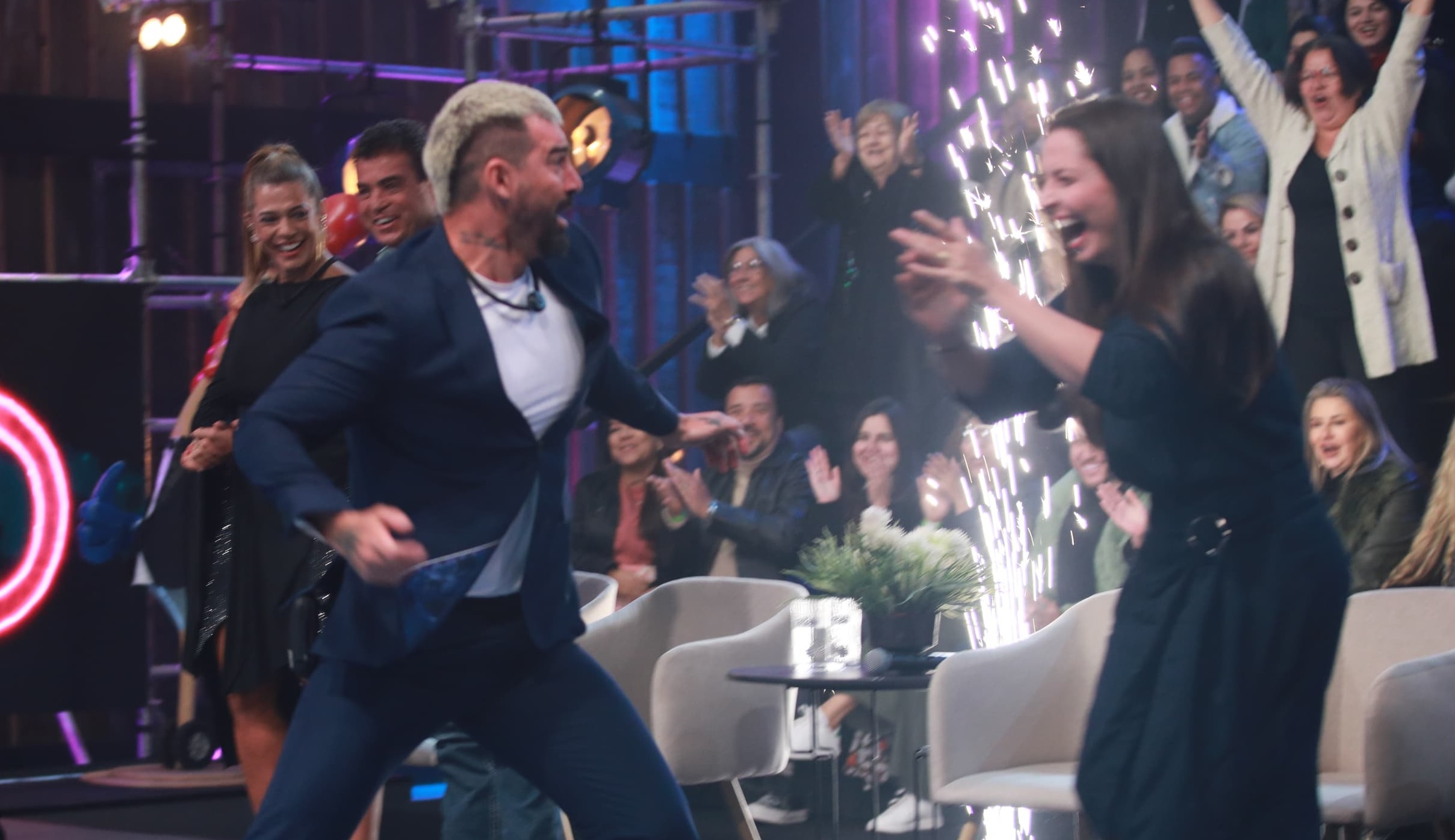 Carol e Radamés vencem o Power Couple