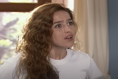 O que vai acontecer hoje em História de Amor: Mariana rouba joias de Zuleika
