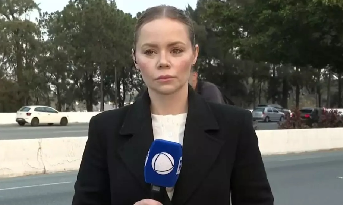 Repórter da Record Beatriz Casadei