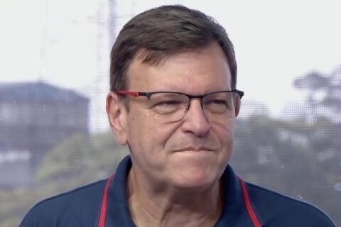 Fórmula 1 na Band: Sergio Mauricio pede emprego para chefão da Ferrari; confira