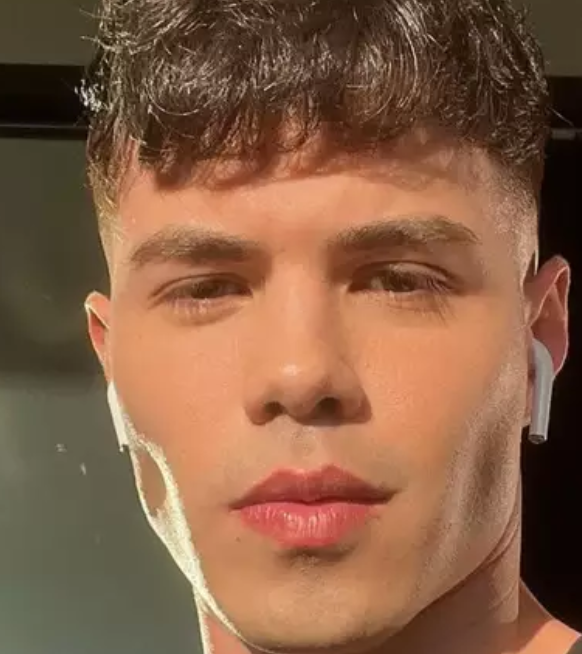  Gustavo Rocha 
