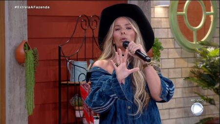Record aposta tudo em eliminação de A Fazenda 17 para bater a Globo; confira a programação de hoje (23)