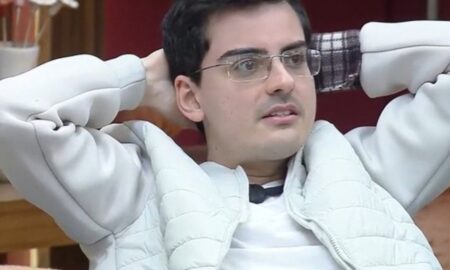 A Fazenda 17: Dudu Camargo será intimado pela justiça no reality show da Record