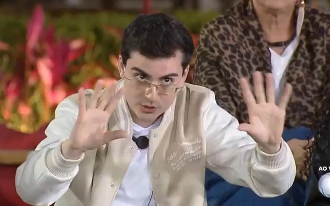 Dudu Camargo em A Fazenda 17