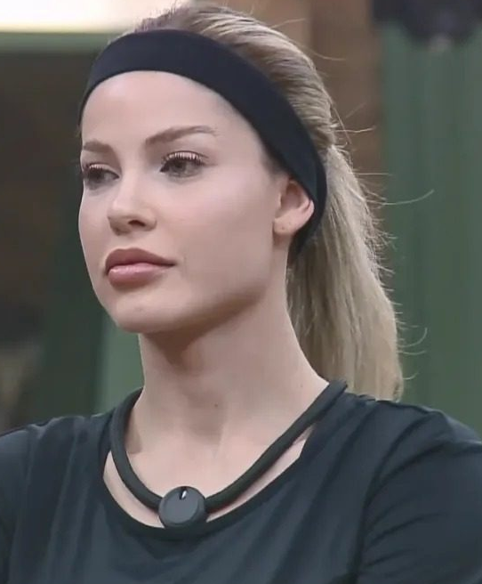 Saory em A Fazenda 17