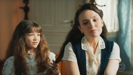 Êta Mundo Melhor!: Estela revela quem é a verdadeira mãe de Anabela