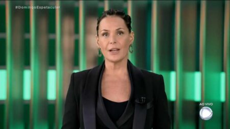 Ibope da TV: Domingo Espetacular tem noite rara e bate o SBT