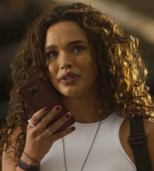 Dona de Mim: Bárbara é desmascarada e se dá mal