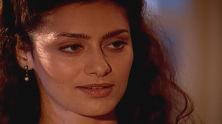 Terra Nostra: Paola e Janete trocam ofensas e conflito pega fogo