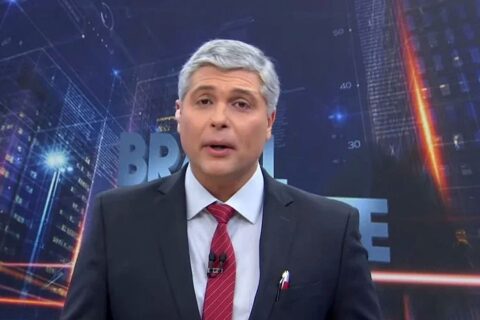 Joel Datena deixa o hospital após cirurgia às pressas em São Paulo