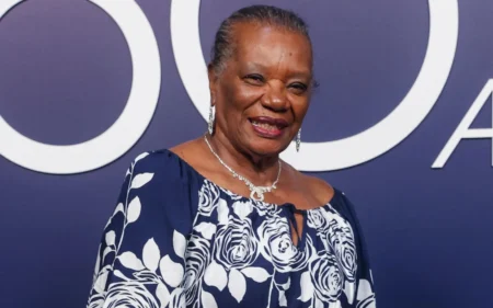 Globo acaba com regra e acerta contrato vitalício com grande artista