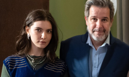 Três Graças: Lorena se torna garçonete para desespero de Ferette