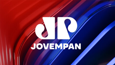 Jovem Pan garante transmissão exclusiva e entra forte no futebol mundial