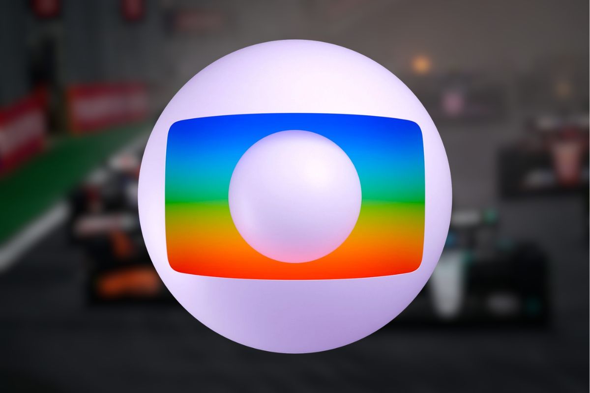 Rede Globo com corrida de F1 no fundo desfocado