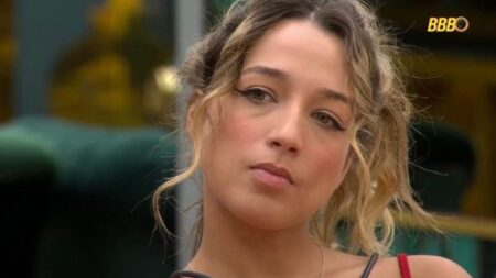 BBB 26: Samira passa dos limites fora da casa, rouba item e leva “pito” da Globo