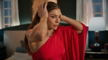 Três Graças: Arminda tem crime exposto e acaba no xilindró