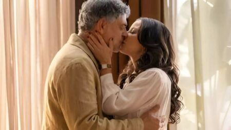 Três Graças: Zenilda e Rogério vivem primeira noite de amor após revelação