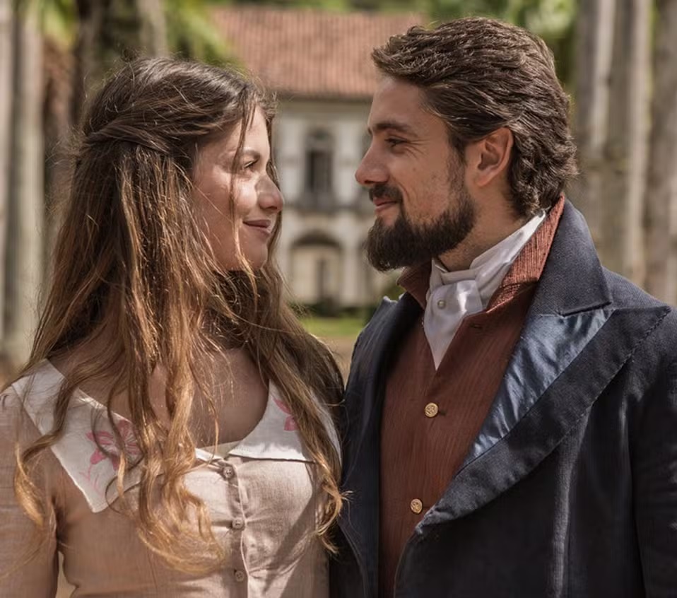 Al&eacute;m do Tempo