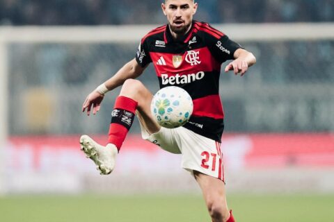 Globo rivaliza com o SBT e contrata Jorginho, do Flamengo, para a Copa do Mundo