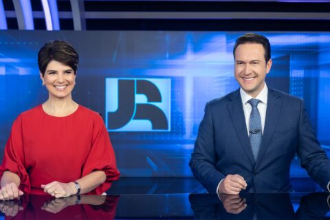 Ibope da TV 21/05: Jornal da Record mostra força e supera SBT e Band com folga